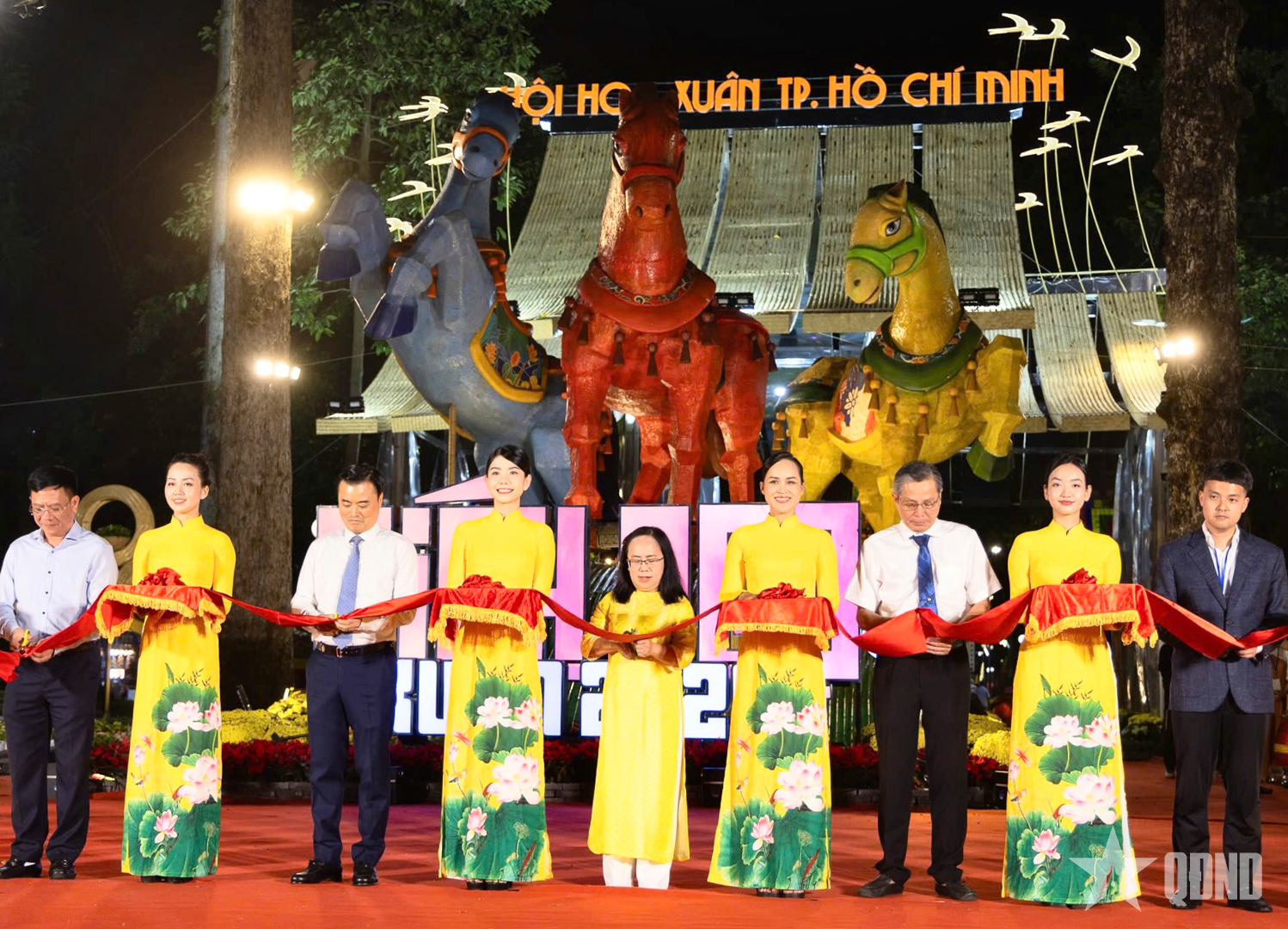 TP Hồ Chí Minh khai mạc hội hoa xuân Tao Đàn lần thứ 46